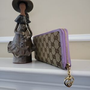 Gucci Beige/Lavander Leather GG Canvas Bree Zip Around Long Wallet..Authentic.